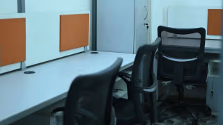 7 Person Coworking Desk