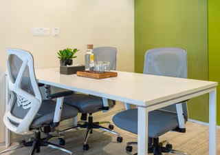 5 Person Coworking Desk