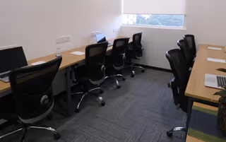 5 Person Coworking Desk