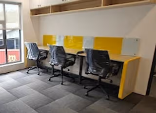 1 Person Coworking Desk