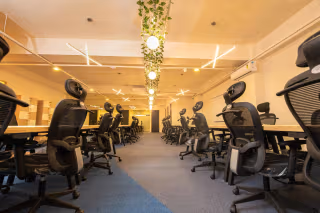 100 Person Private Office