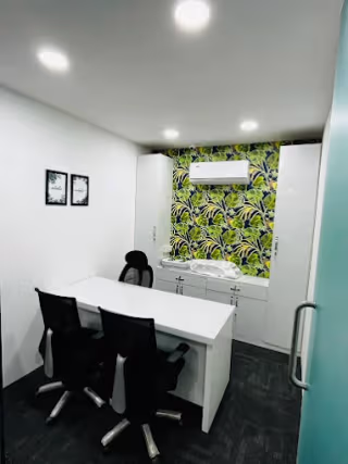 1 Person Coworking Desk