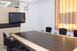 1 Person Coworking Desk