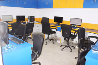 1 Person Coworking Desk