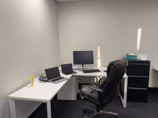 2 Person Shared Office