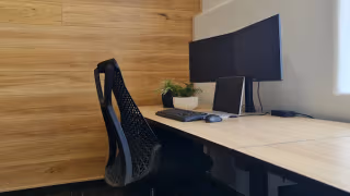 7 Person Coworking Desk