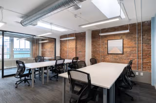 10 Person Coworking Desk