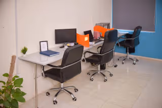 5 Person Coworking Desk