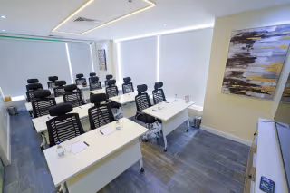 7 Person Coworking Desk