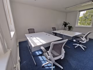 4 Person Private Office