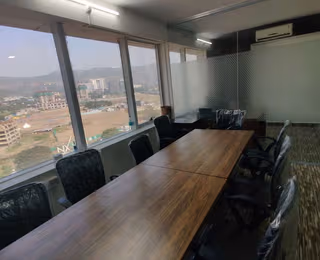 6 Person Coworking Desk