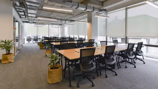 1 Person Private Office