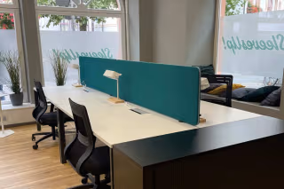 4 Person Coworking Desk