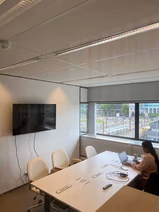 3 Person Private Office