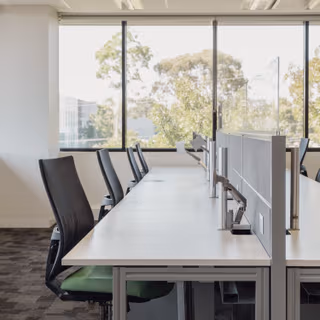 1 Person Coworking Desk