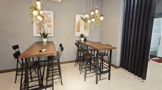 4 Person Private Office
