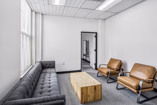 10 Person Private Office