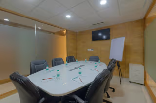 7 Person Coworking Desk