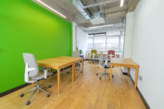 4 Person Private Office