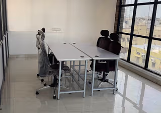 1 Person Coworking Desk