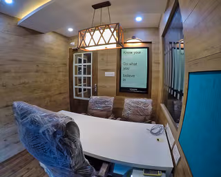 1 Person Coworking Desk