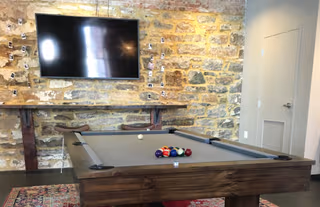 1 Person Shared Office