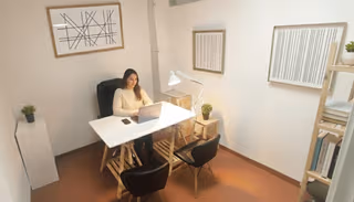 5 Person Coworking Desk