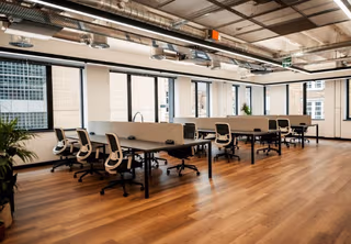 32 Person Managed Space