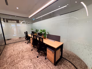 4 Person Private Office