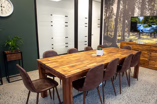 1 Person Private Office