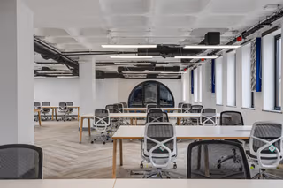 30 Person Private Office
