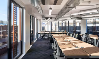 10 Person Private Office