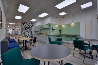 15 Person Private Office