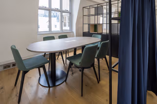 19 Person Enterprise Suite