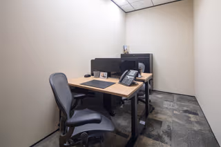 5 Person Private Office
