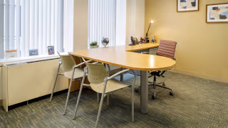 9 Person Private Office