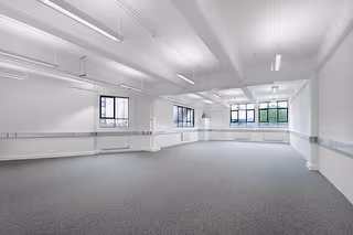 29 Person Private Office