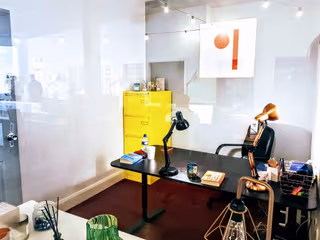 1 Person Coworking Desk