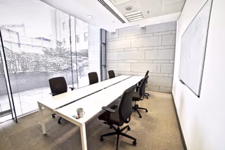 30 Person Private Office