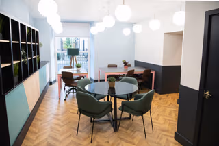 20 Person Private Office