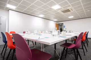 5 Person Private Office
