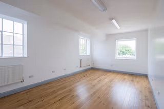 4 Person Private Office