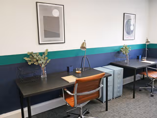 7 Person Private Office