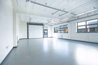 27 Person Private Office