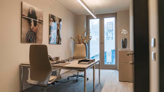 5 Person Private Office