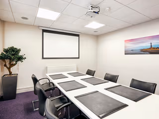 4 Person Private Office