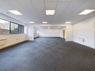 10 Person Private Office