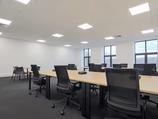 10 Person Private Office