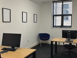 8 Person Private Office