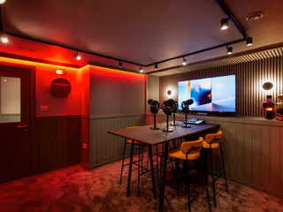 1 Person Coworking Desk